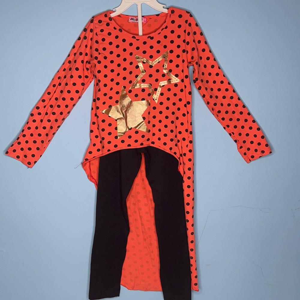 Girls Set - 134 cm dress-shirt and black leggings